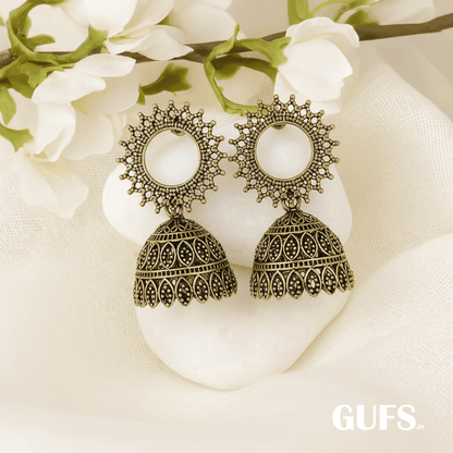 GUFS Gift Hamper 10 Jumkas + 2 Rings + 1 Kranchi + 11 Hair Clachers + 1 Love Letter with 3 photo