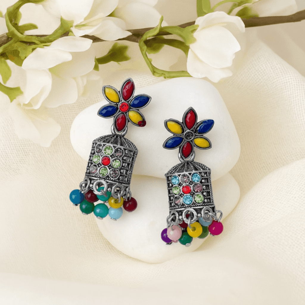 GUFS Gift Hamper 10 Jumkas + 2 Rings + 1 Kranchi + 11 Hair Clachers + 1 Love Letter with 3 photo